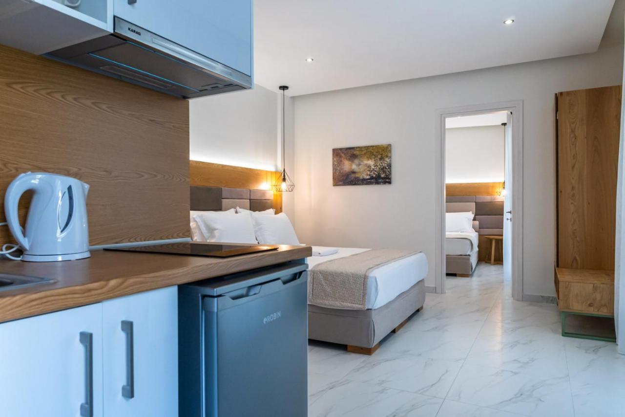 Medusa Luxury Apartments Néa Péramos Dış mekan fotoğraf