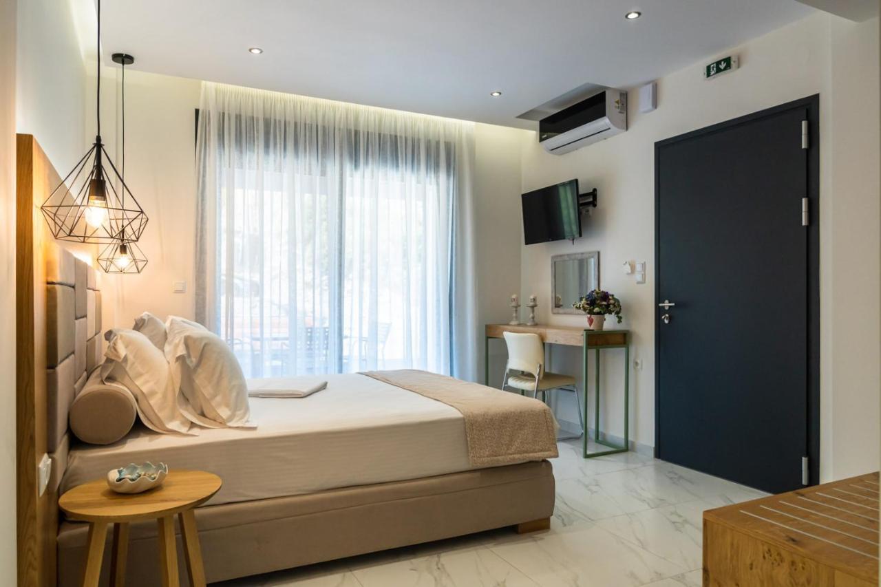 Medusa Luxury Apartments Néa Péramos Dış mekan fotoğraf