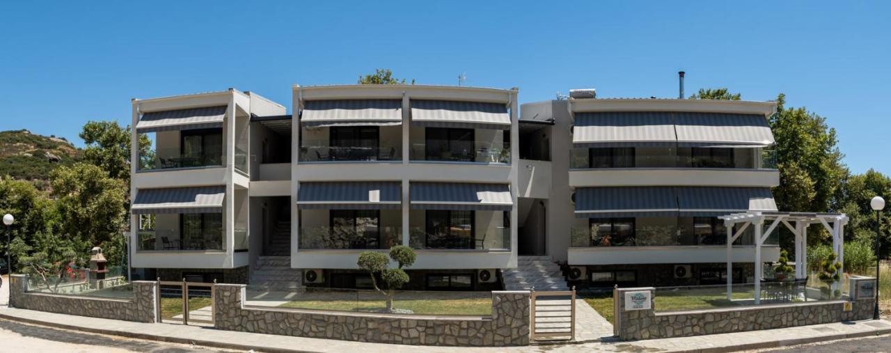Medusa Luxury Apartments Néa Péramos Dış mekan fotoğraf